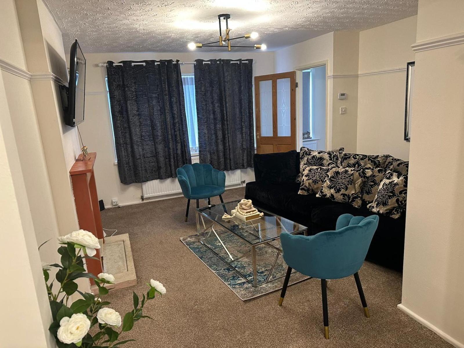 3 Bedroom Apartment Close To Manchester City Stadium And Coop Live מראה חיצוני תמונה