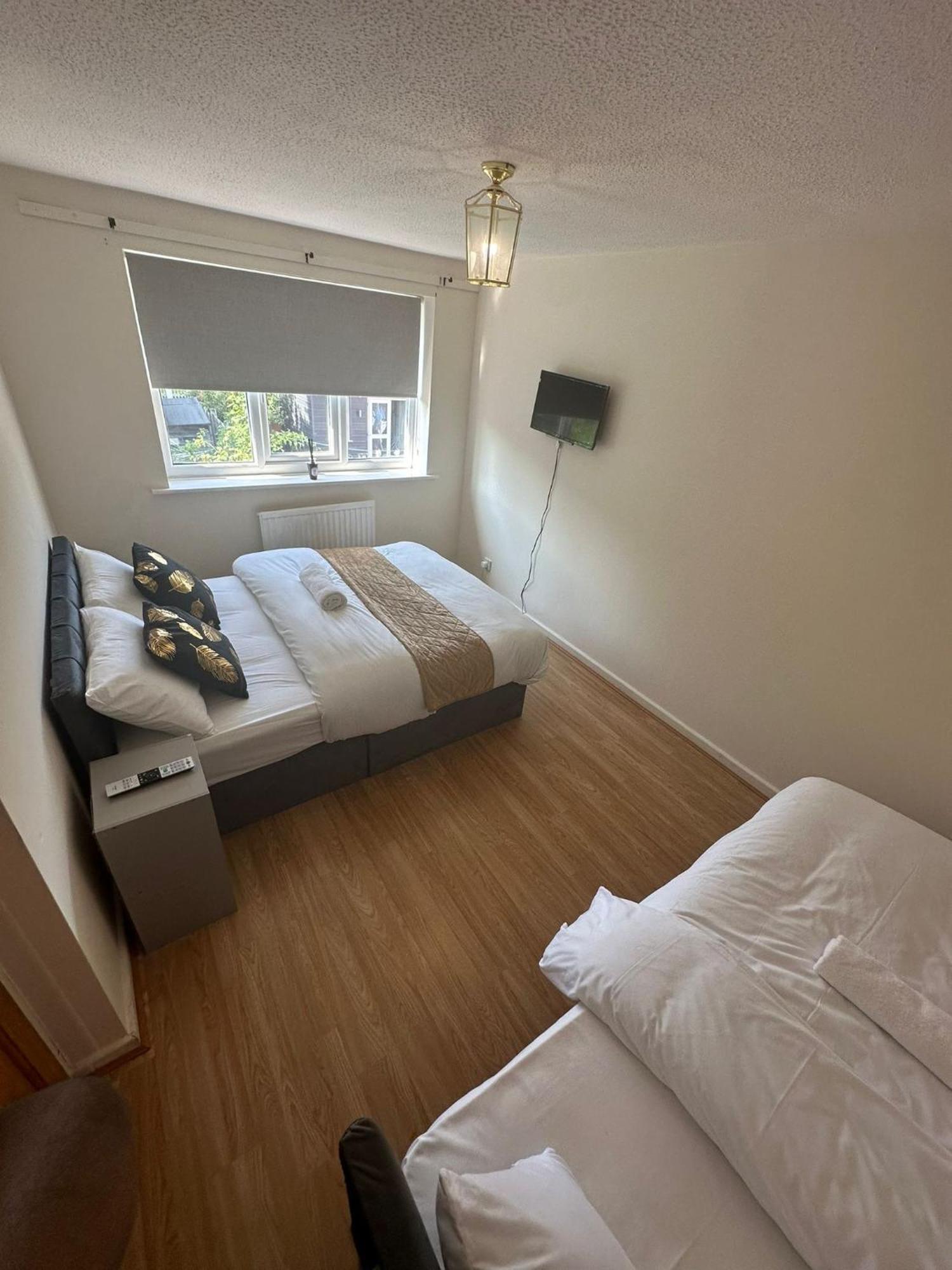 3 Bedroom Apartment Close To Manchester City Stadium And Coop Live מראה חיצוני תמונה